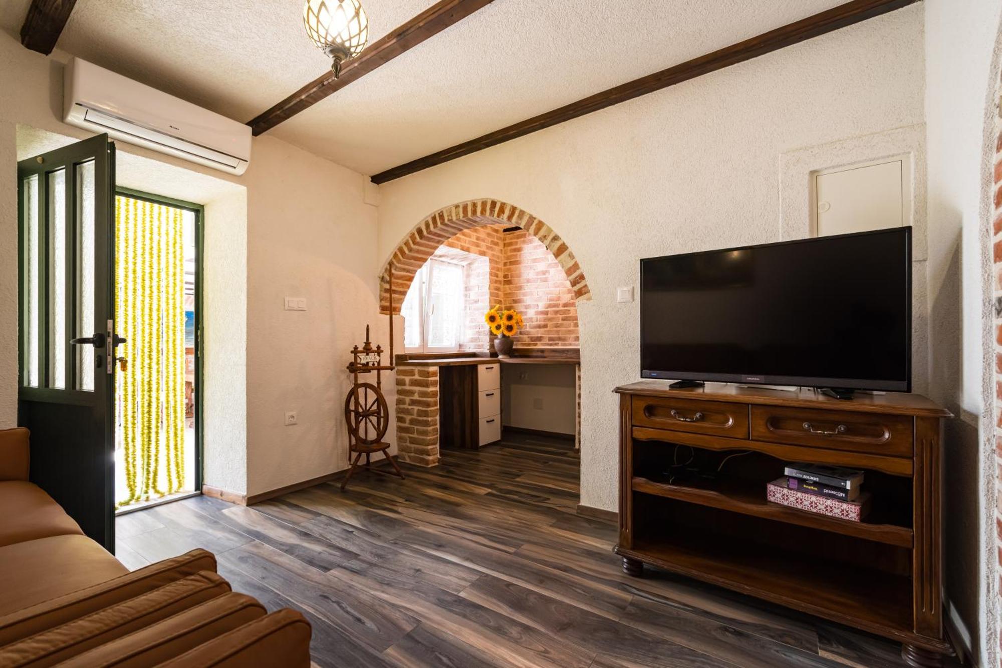 Ražanac Stone Houseヴィラ エクステリア 写真