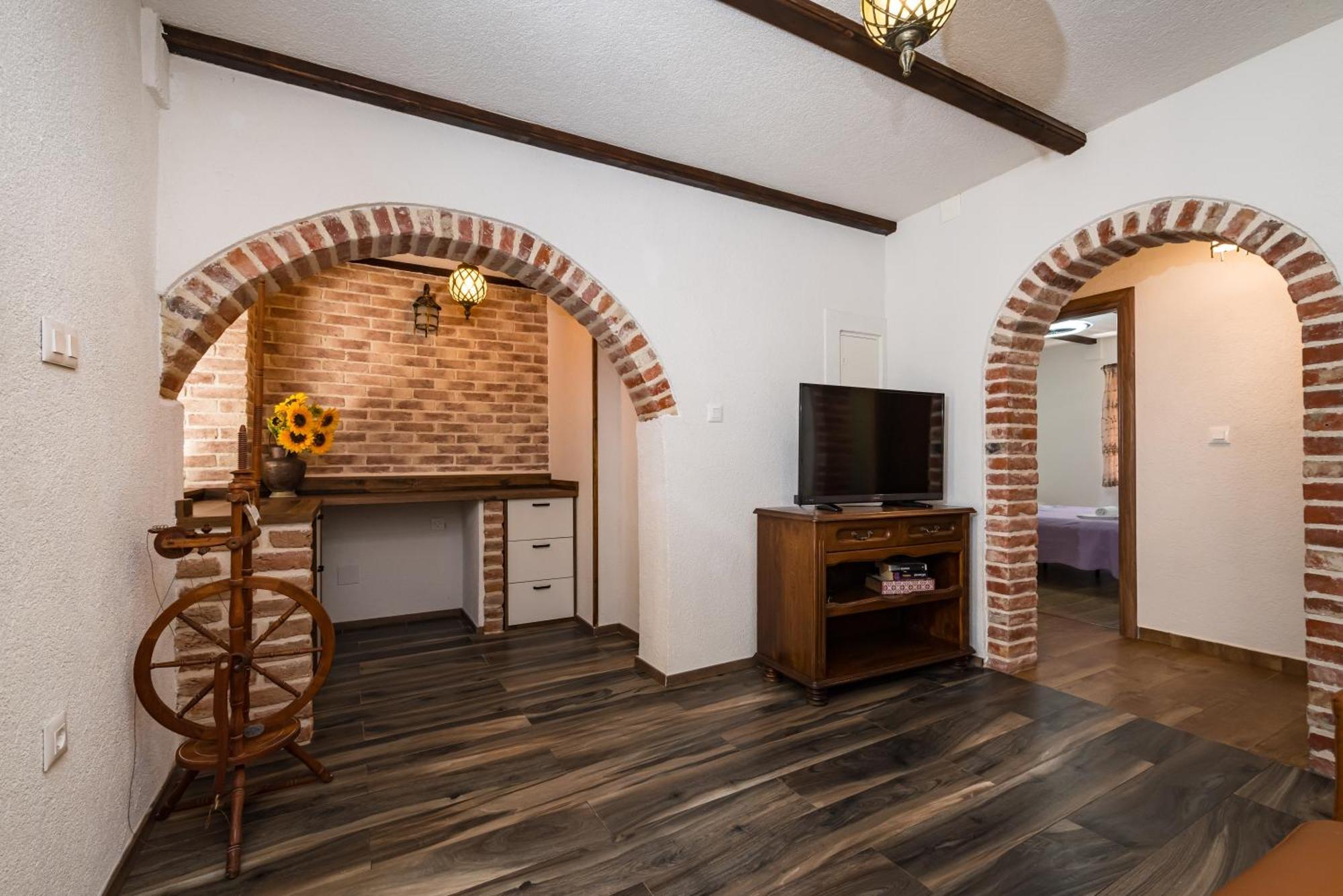 Ražanac Stone Houseヴィラ エクステリア 写真