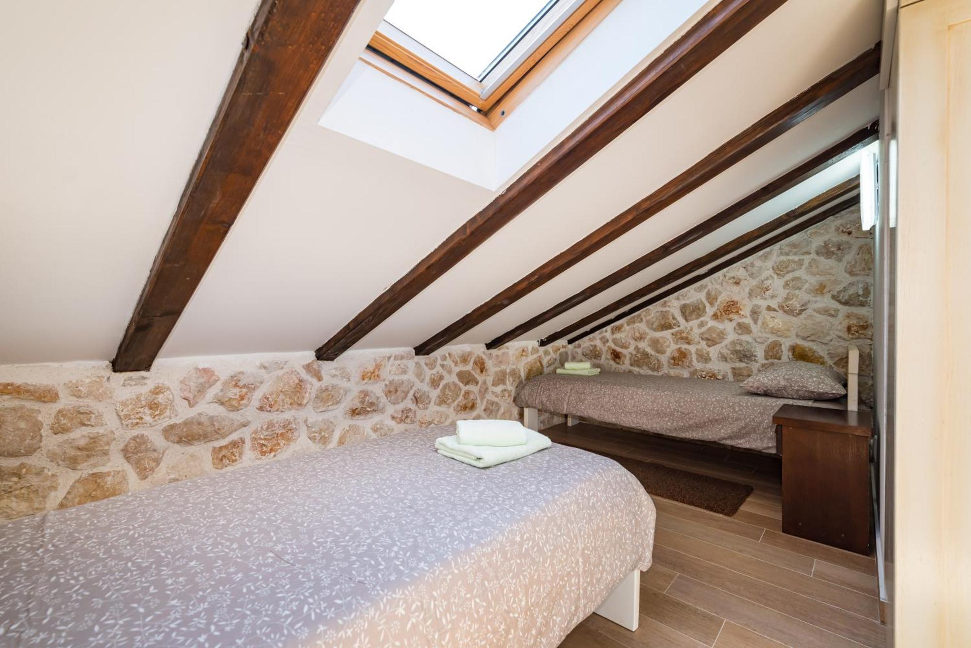 Ražanac Stone Houseヴィラ エクステリア 写真
