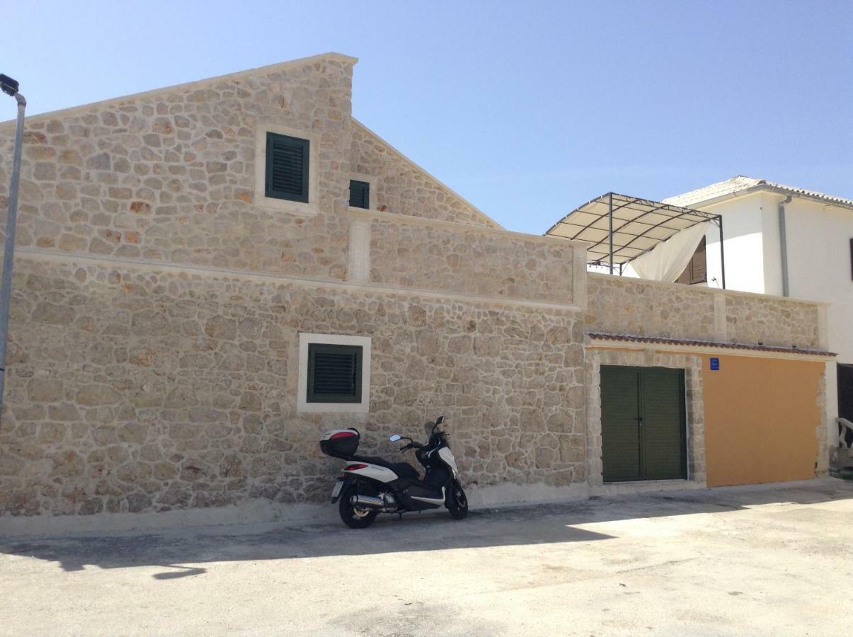 Ražanac Stone Houseヴィラ エクステリア 写真